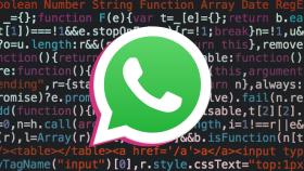 WhatsApp junto a código.