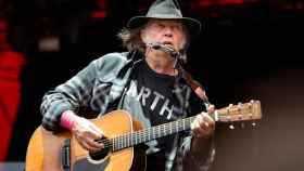 El cantante Neil Young.