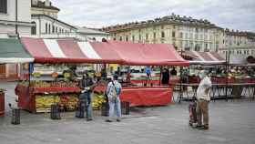 Frutas y verduras en el mercado de Porta Palazzo de Turín. Riccardo Giordano / IPA