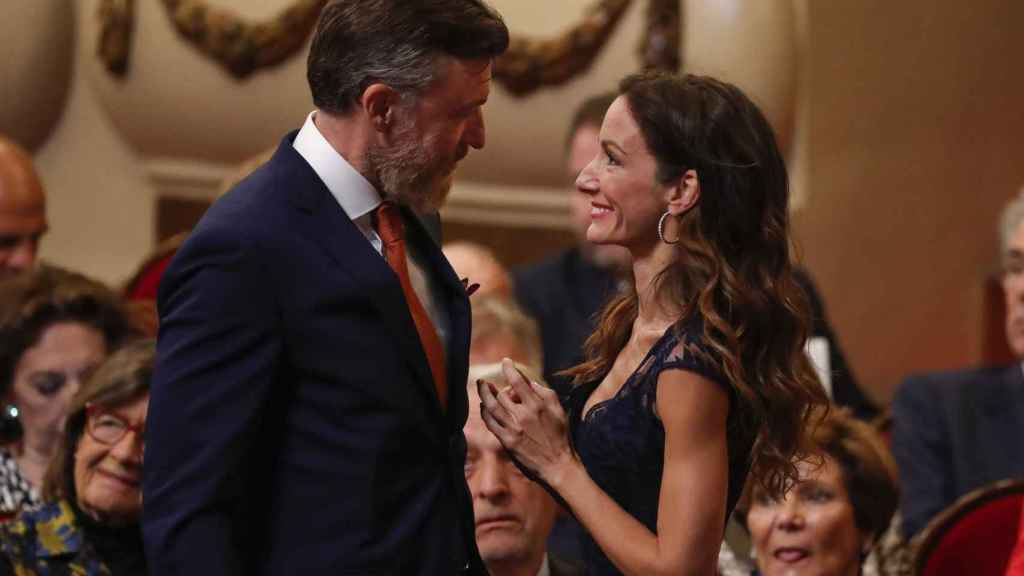 Telma Ortiz junto a su pareja, Robert Gavin, en los Premios Princesa de Asturias 2019.