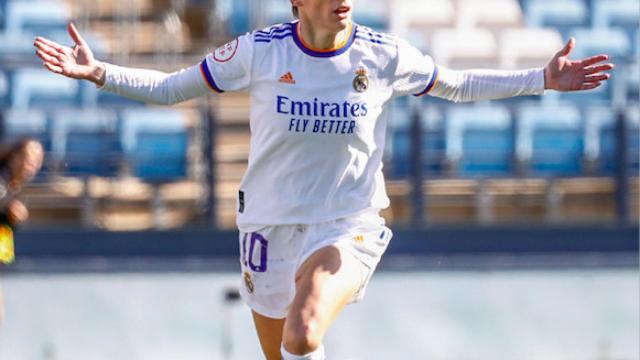 Esther González celebra un gol con el Real Madrid Femenino