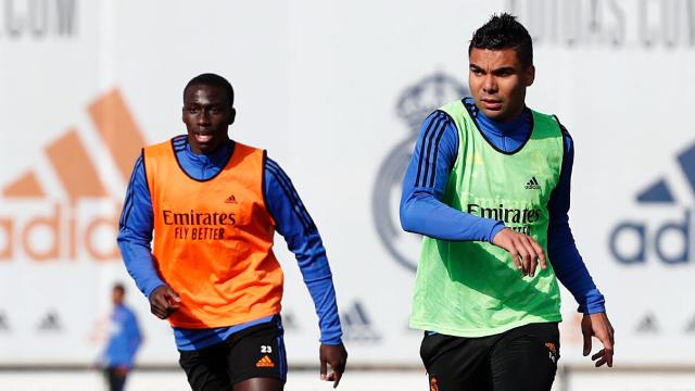 Ferland Mendy y Casemiro, en un entrenamiento del Real Madrid