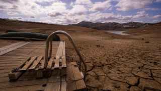 No hay agua para tanto consumo: la escasez no acabará cuando vuelva la lluvia