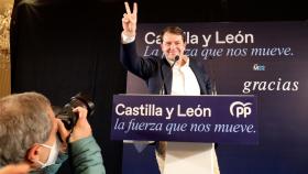 El presidente de la Junta de Castilla y León, Alfonso Fernández Mañueco, comparece tras los resultados electorales.