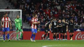 Reacción de los jugadores del Atlético de Madrid al gol del Levante