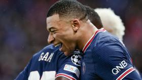 Kylian Mbappé celebra su gol al Real Madrid en París