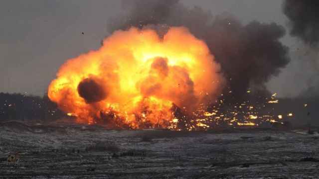 Una explosión durante los ejercicios militares conjuntos de Rusia y Bielorrusia.