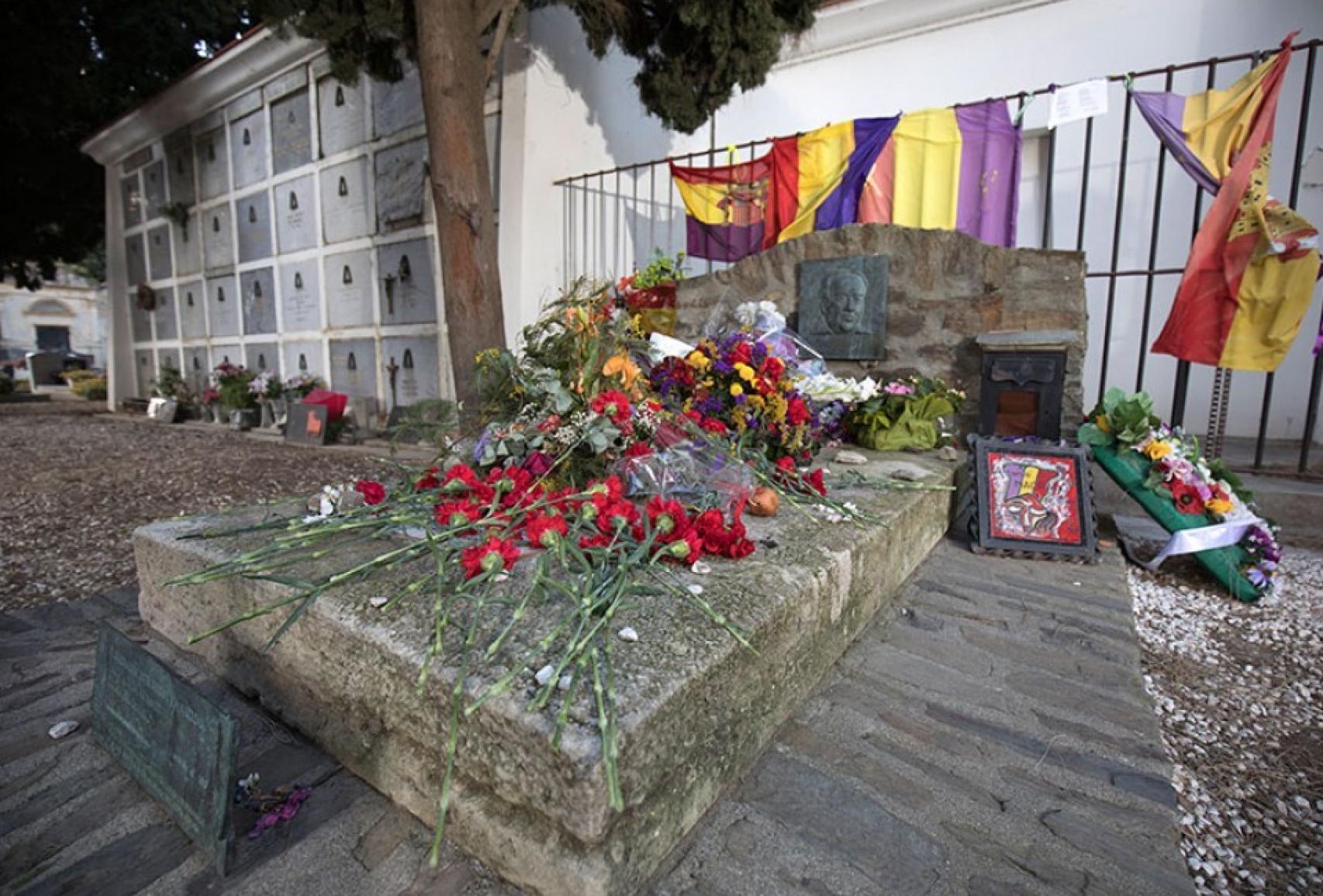 Tumba de Antonio Machado en Colliure