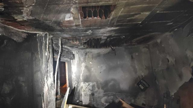 Incendio en una vivienda de Fuentesaúco | Foto: Cedida