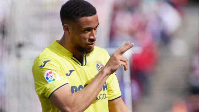 Arnaut Danjuma celebra un gol con el Villarreal CF.
