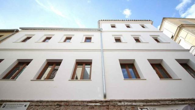 Edificio de la calle Beatas que va a albergar una incubadora para profesionales en el Centro de Málaga.