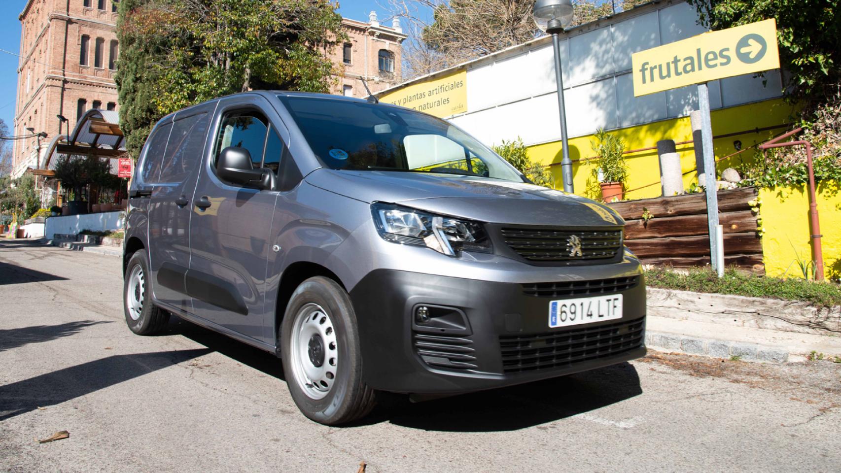 Por qué Peugeot y Citroën dejan de vender el Rifter y el Berlingo de  combustión y solo ofrecen eléctricos