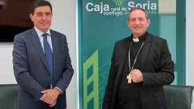 Firma del convenio de Caja Rural de Soria y el Obispado