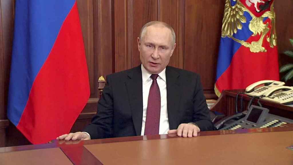Vladimir Putin, presidente de Rusia, en su anuncio que da inicio a la guerra en Ucrania.