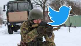 Militar del Ejército de Ucrania en unas maniobras con el logo de Twitter
