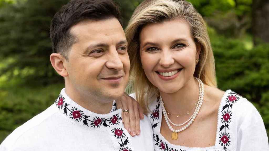 El presidente Volodímir Zelenski con su mujer, Olena Zelenska, en una imagen compartida en Instagram.