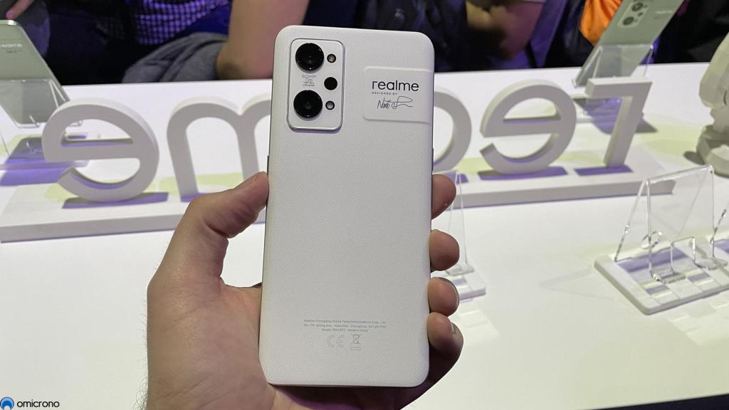 Realme GT 2 Pro.