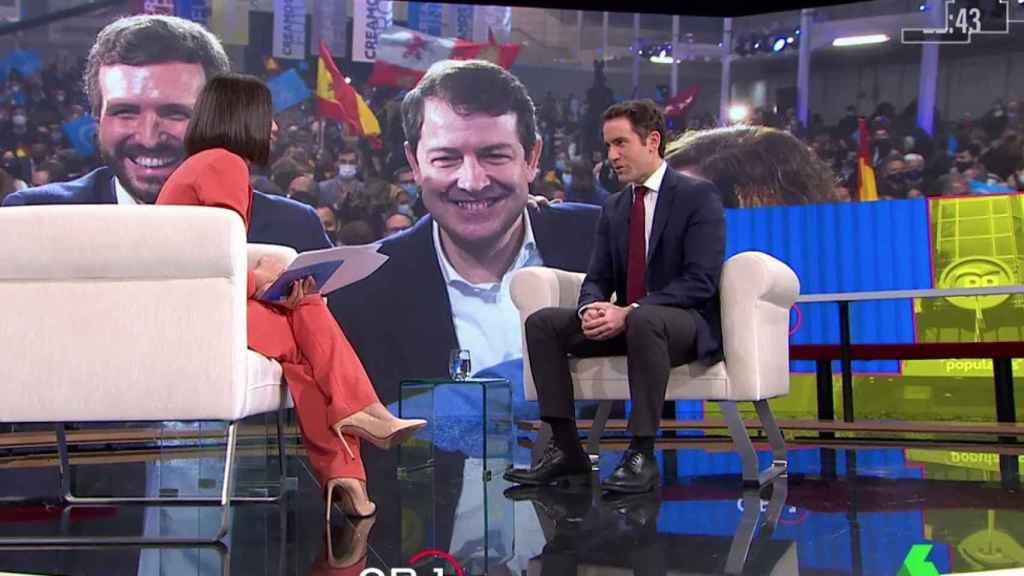 Ana Pastor entrevista a Teodoro García-Egea en 'El Objetivo'.
