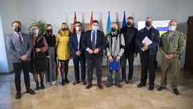 El presidente murciano, Fernando López Miras, se ha reunido con representantes de asociaciones de ucranianos residentes en la Región de Murcia.