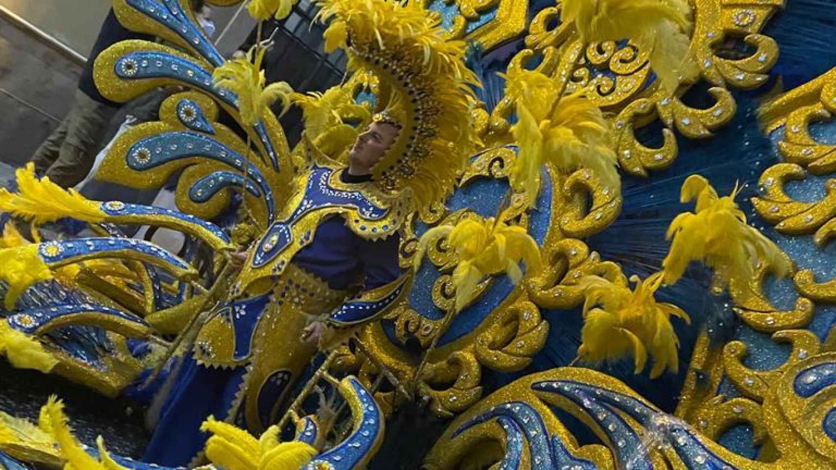 Fantasías del Carnaval de Málaga 2022: brillos, alegría y mucho color.