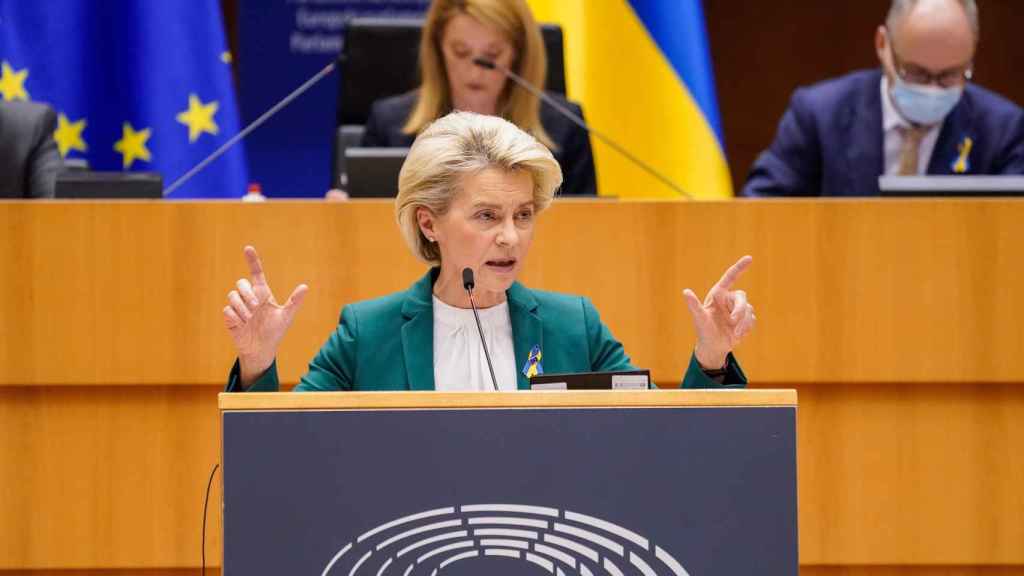 Ursula von der Leyen anuncia 500 millones de ayuda humanitaria a Ucrania