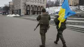 Soldados ucranianos en Kiev. Foto: EFE / EPA / Zurab Kurtsikidze