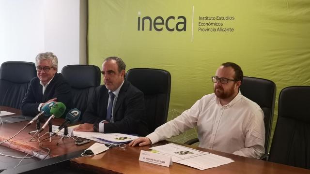 Presentación del informe de Ineca, este miércoles.