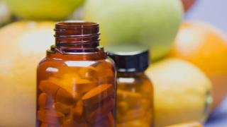 Estas son las 10 mejores vitaminas para la memoria: imprescindibles en tu dieta