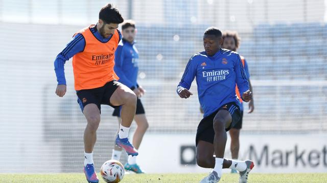 David Alaba entrenando con el Real Madrid