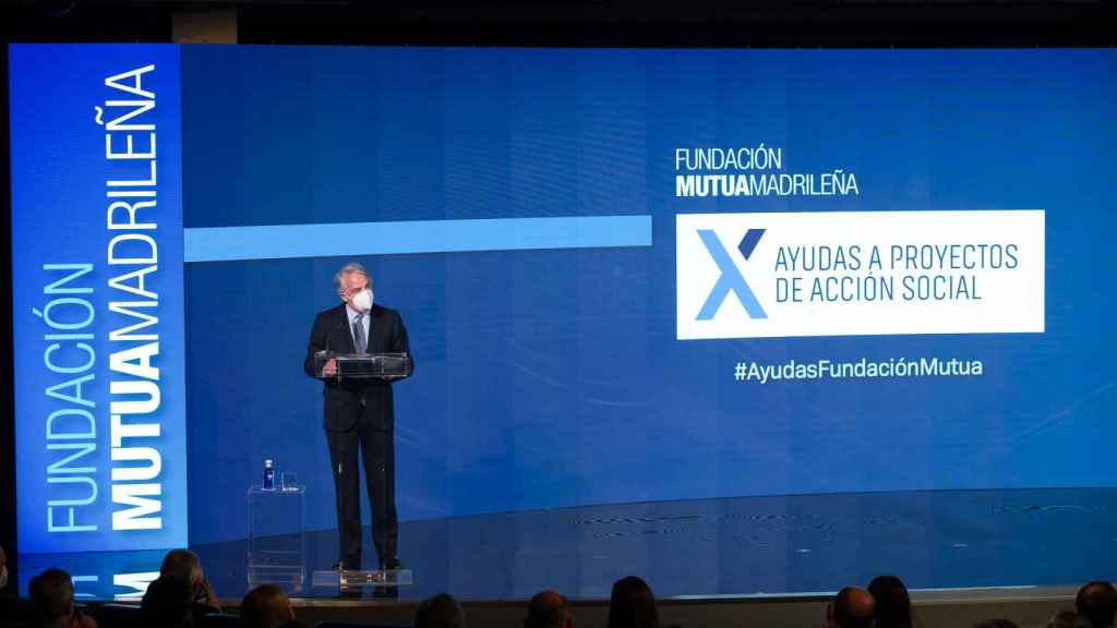 Ignacio Garralda ofrece un discurso durante la X Convocatoria de Ayudas a Proyectos Sociales