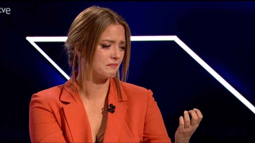 María Casado rompe a llorar en ‘Las tres puertas’ por las bajas audiencias del programa