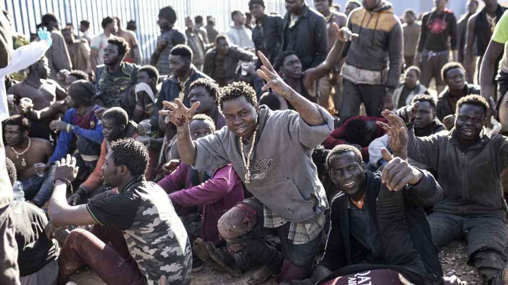 El CNI señala a Marruecos tras el asalto a Melilla: 'Ha dejado de controlar los campos de migrantes'