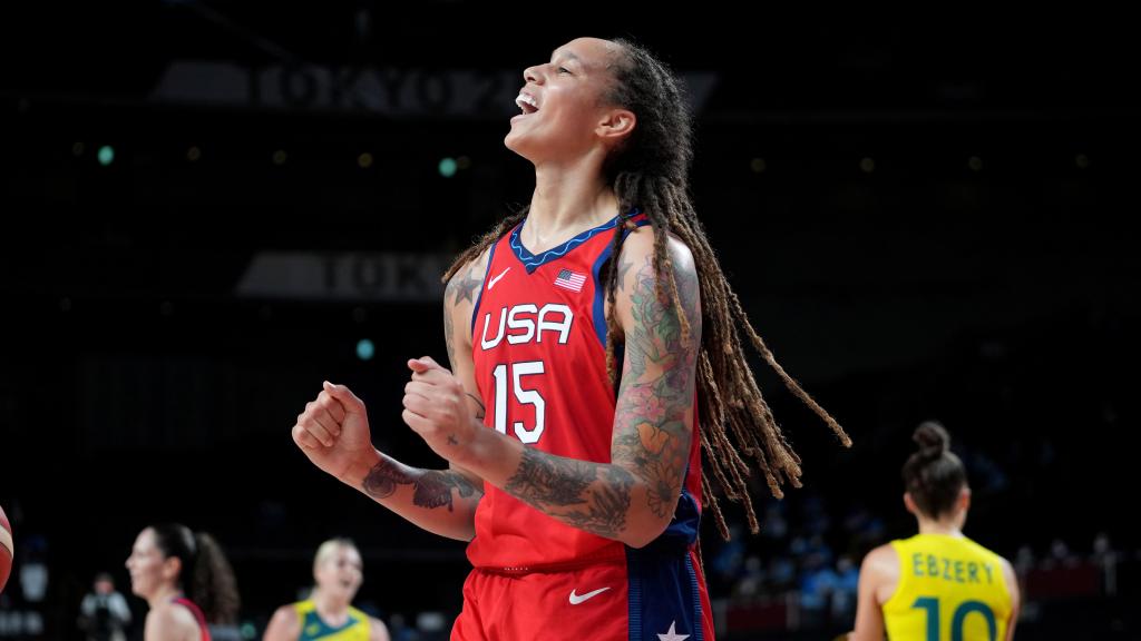 Vídeo Brittney Griner, jugadora de la WNBA, detenida por tráfico de