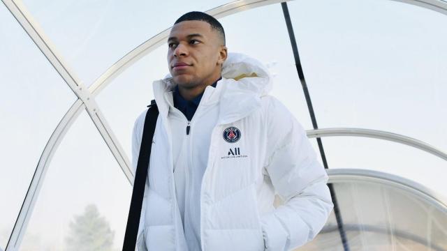 Kylian Mbappé, viajando con el PSG