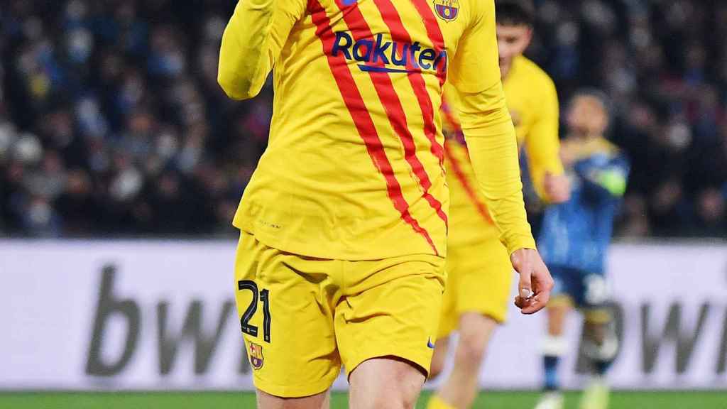 Frenkie de Jong, en un partido del Barcelona de la temporada 2021/2022