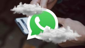 Fotomontaje con el logo de WhatsApp.