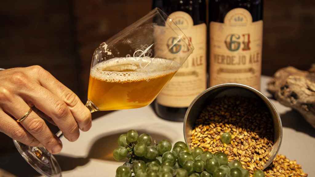 Puedes adquirir tu cerveza '61' Verdejo ALE a través de la página web Bodega Cuatro Rayas.