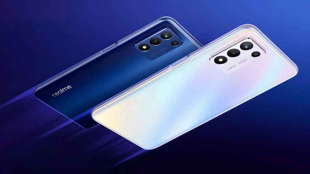 Realme 9 SE from behind