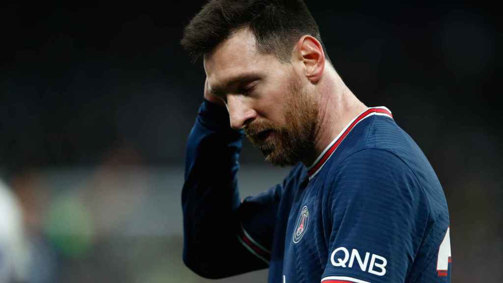 Leo Messi se lamenta en el Santiago Bernabéu.