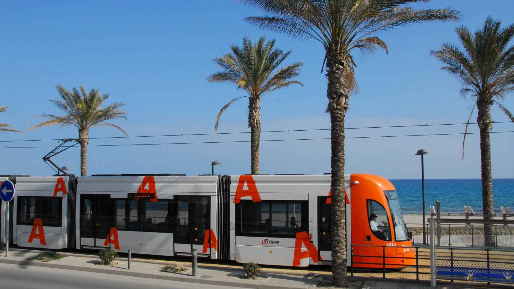 El Tram de Alicante bajará el precio hasta el 50 así se reorganizan las zonas tarifarias