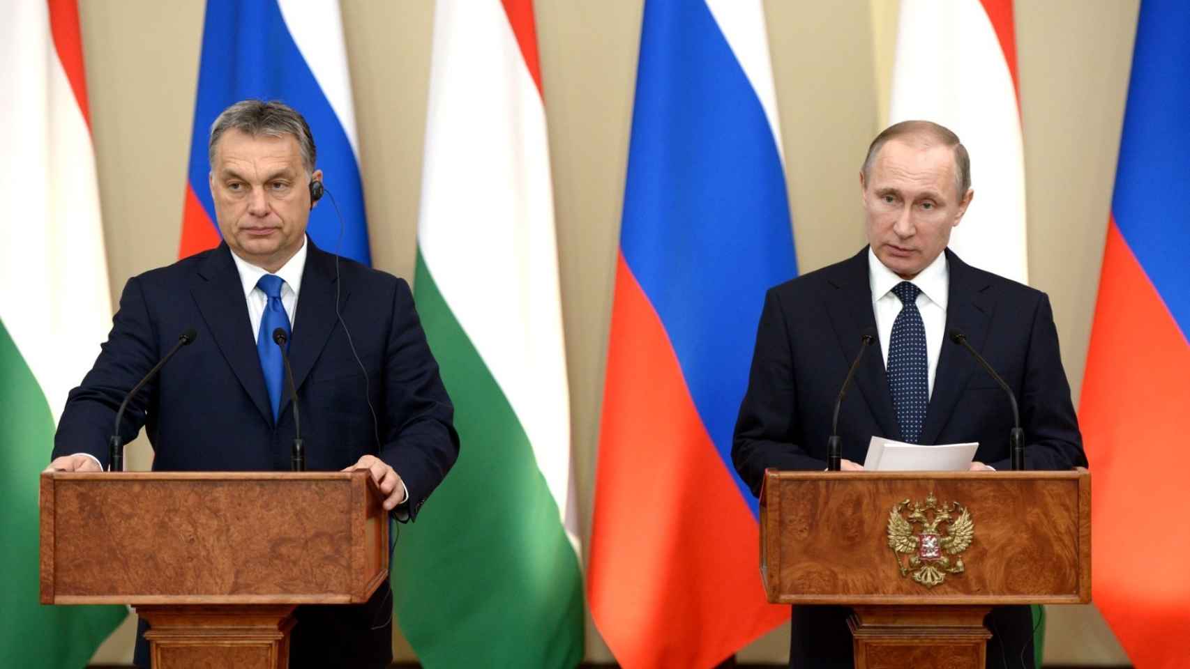 El primer ministro húngaro, Viktor Orbán, y el presidente ruso, Vladímir Putin, en una conferencia de prensa en 2016.