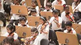 Jóvenes músicos de la orquesta de Red Música Social en el concierto llevado a cabo en 2019 en el Auditorio Nacional.