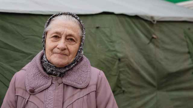 Mujer mayor en Moldavia.