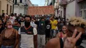 Abajo la dictadura: los cubanos protestan contra el Gobierno en la marcha más grande desde 1994
