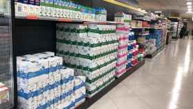 La distribución de leche y  yogures corre peligro por la huelga de transportistas