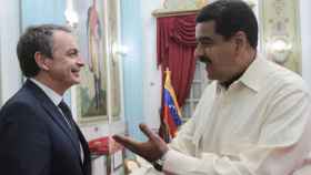 José Luis Rodríguez Zapatero junto al dictador Nicolás Maduro.