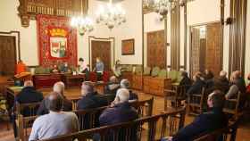 Los adjudicatarios de  los huertos urbanos de Zamora firman el contrato de concesión para la nueva campaña