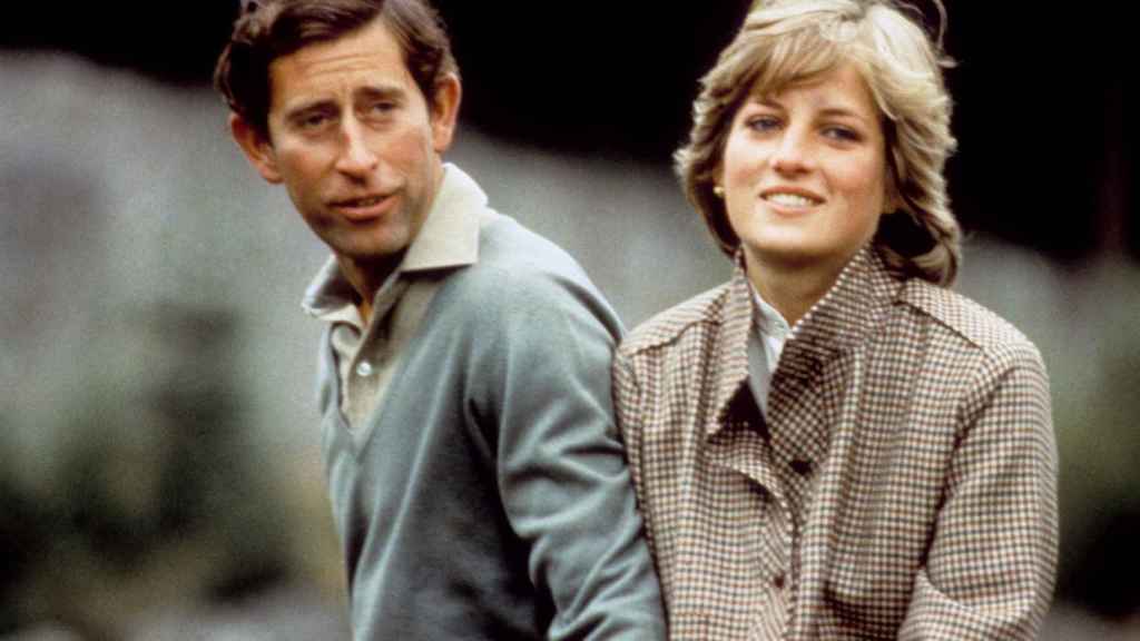 El príncipe Carlos y Diana de Gales en Balmoral.