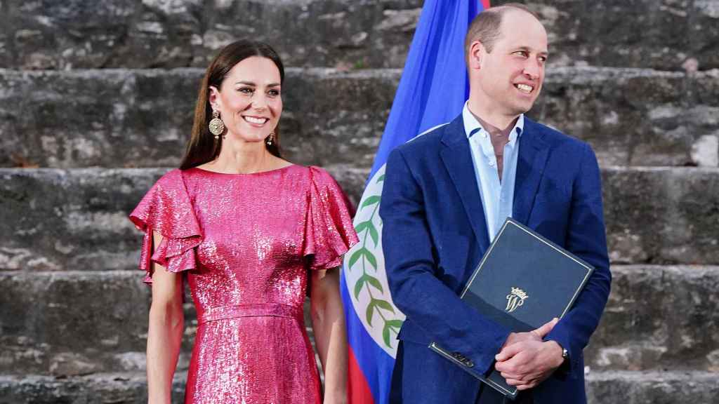 Kate Middleton brilla en su último acto en Belice: vestido a medida y bolso  con guiño a la cultura maya