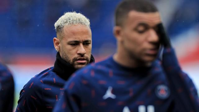 Neymar, en un calentamieno del PSG